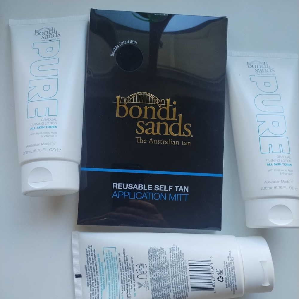Bondi Sands Pure Gradual Tanning Trio with Mitt